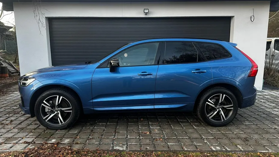 VOLVO XC60 -