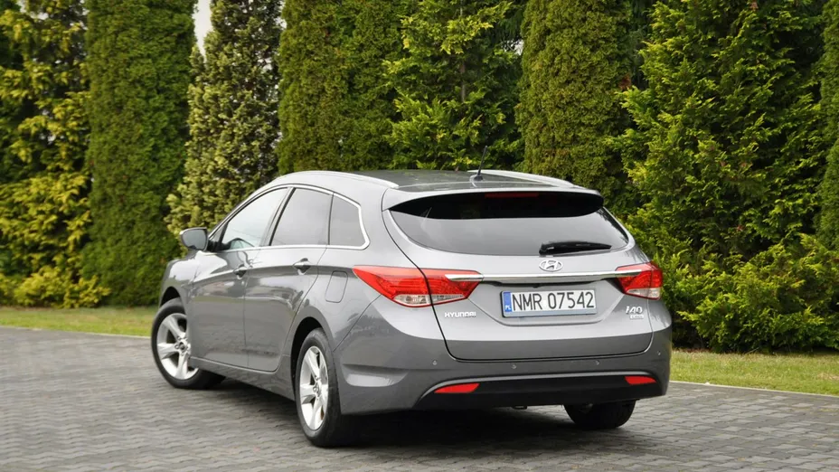 HYUNDAI i40 -