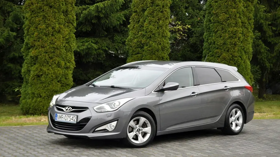 HYUNDAI i40 -