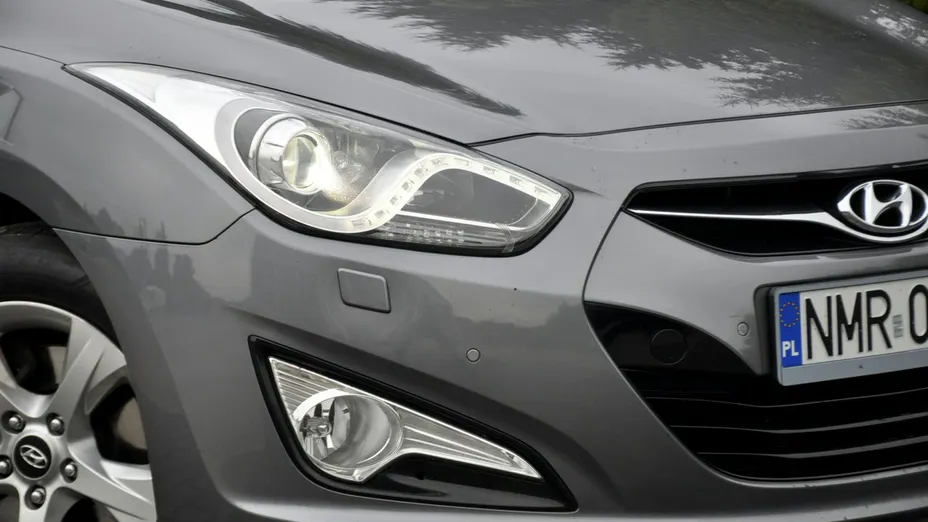 HYUNDAI i40 -