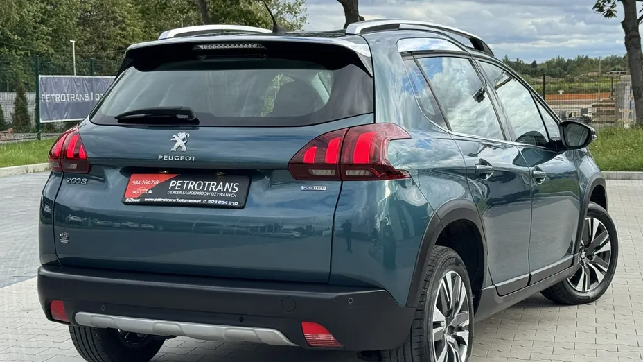 PEUGEOT 2008 -