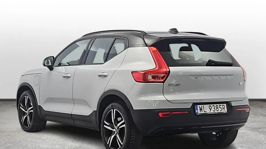 VOLVO XC40 -