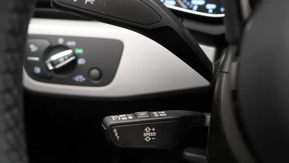 AUDI A4 A4 35 TFSI mHEV S tronic