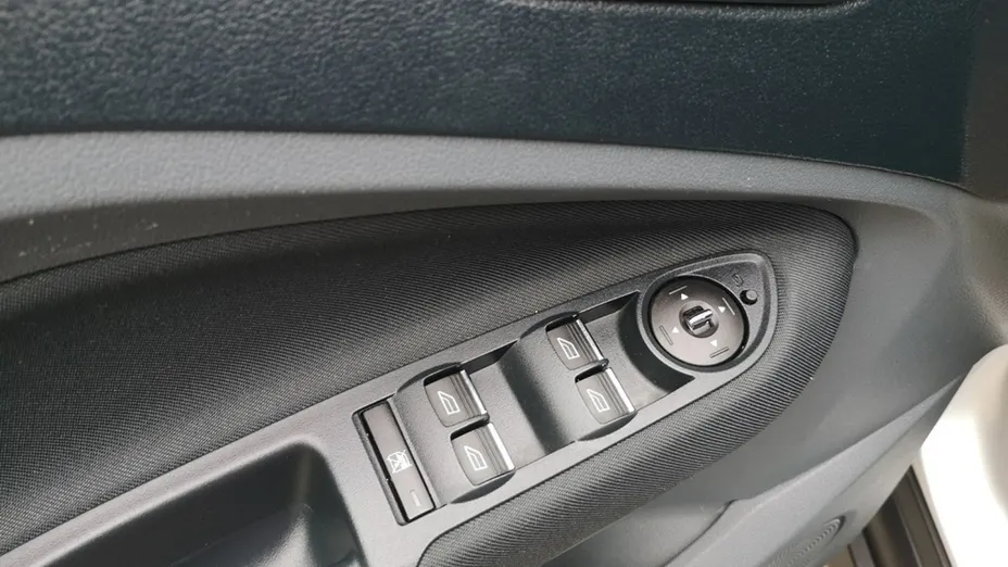 FORD C-MAX -