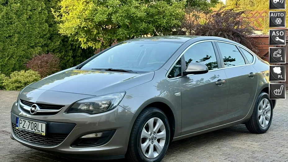 OPEL Astra -