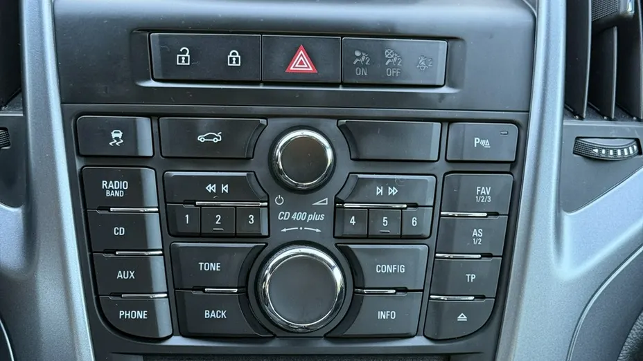 OPEL Astra -