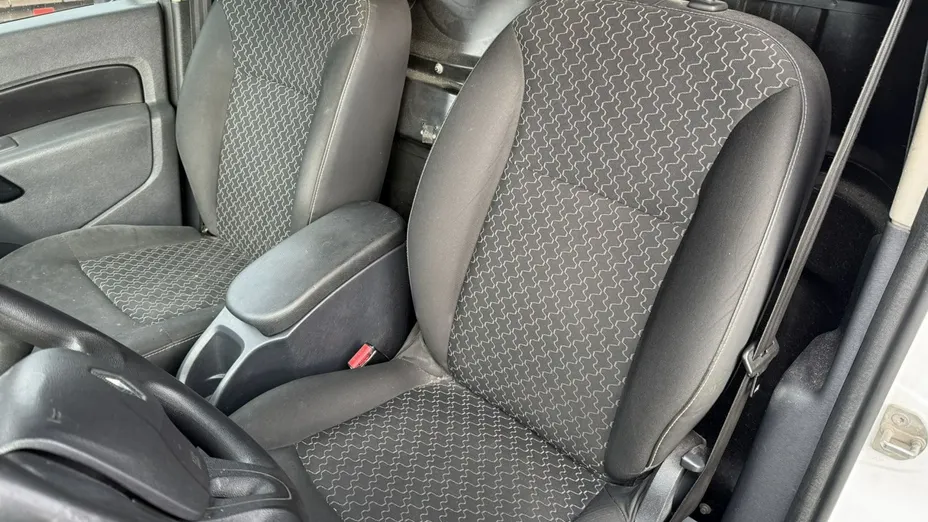 RENAULT Kangoo -
