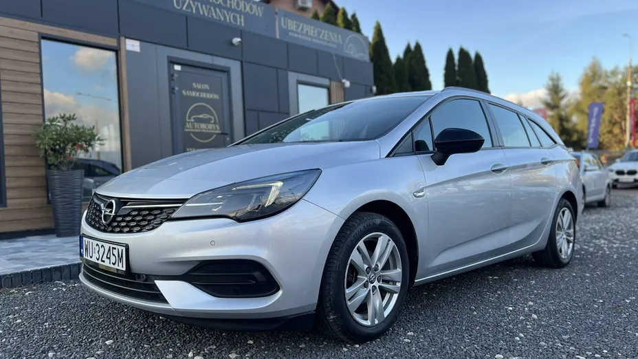 OPEL Astra -