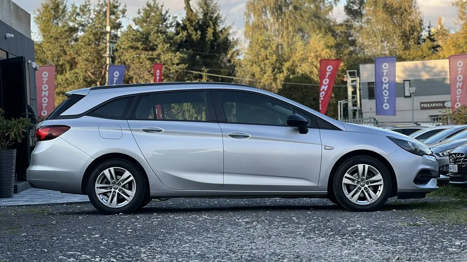 OPEL Astra -