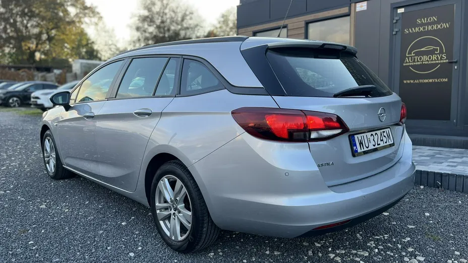 OPEL Astra -