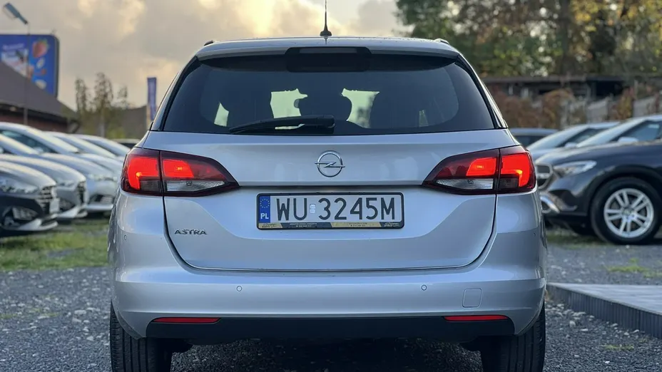 OPEL Astra -