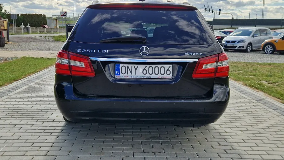 MERCEDES-BENZ E Klasa -
