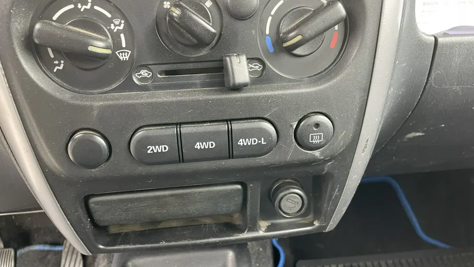 SUZUKI Jimny -