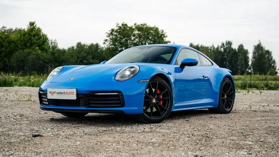 PORSCHE 911 -