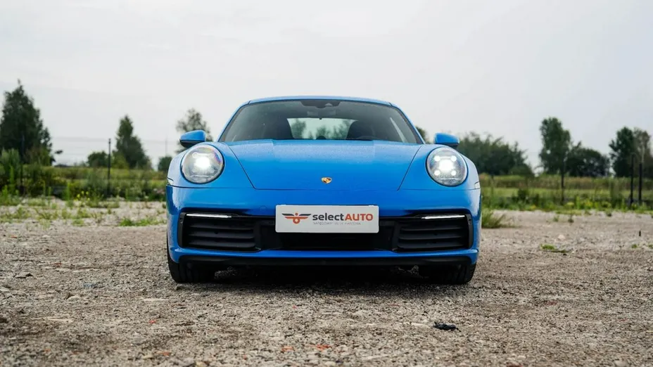 PORSCHE 911 -