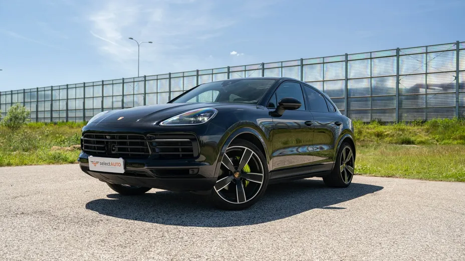 PORSCHE Cayenne -