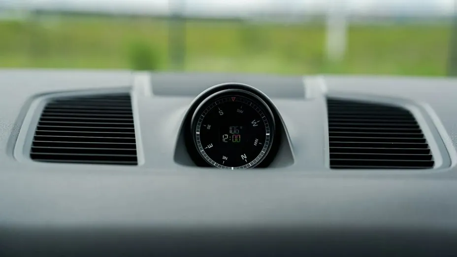 PORSCHE Cayenne -