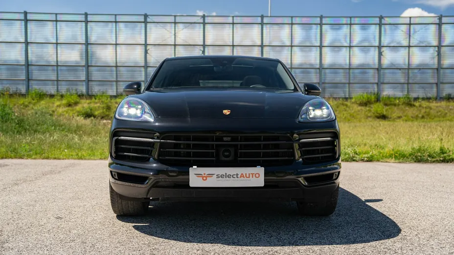 PORSCHE Cayenne -