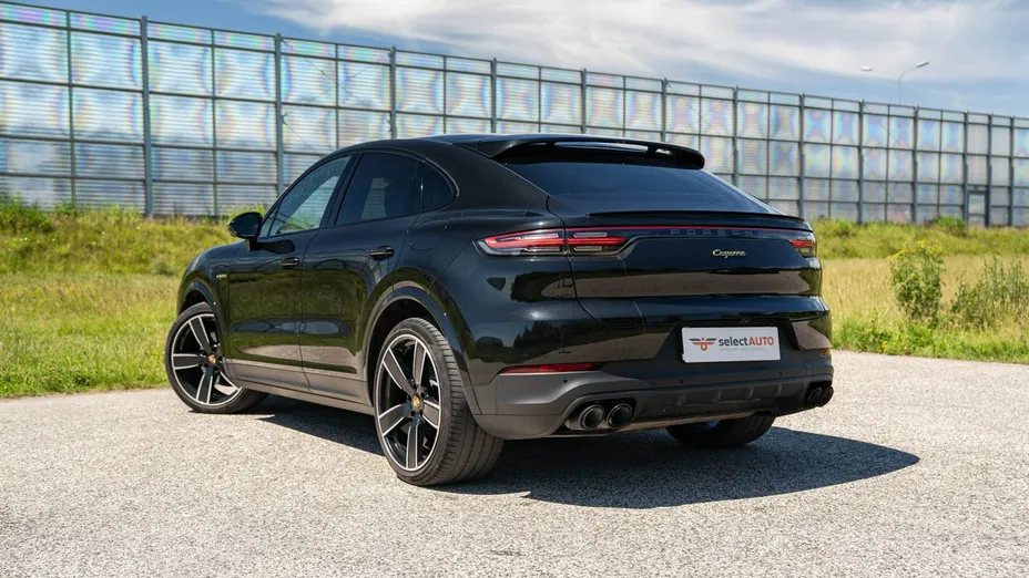 PORSCHE Cayenne -