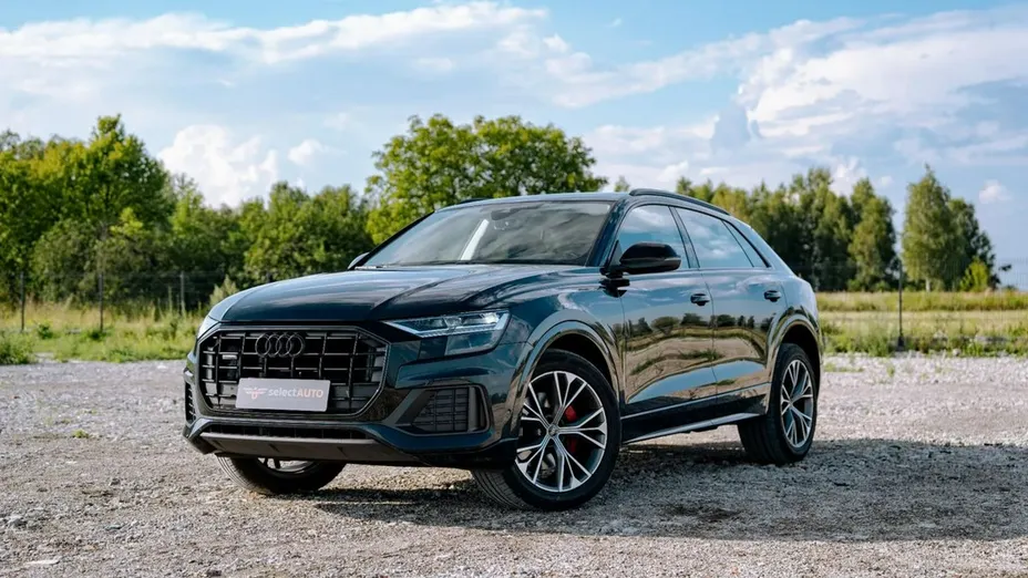 AUDI Q8 / E-Tron -