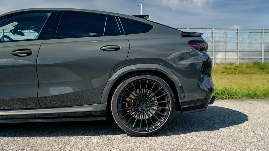 BMW X6 M -