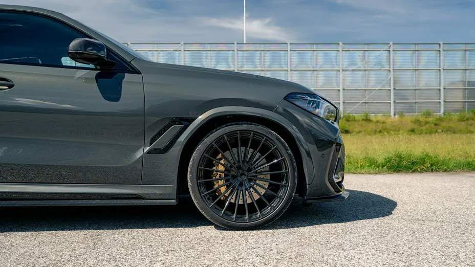 BMW X6 M -