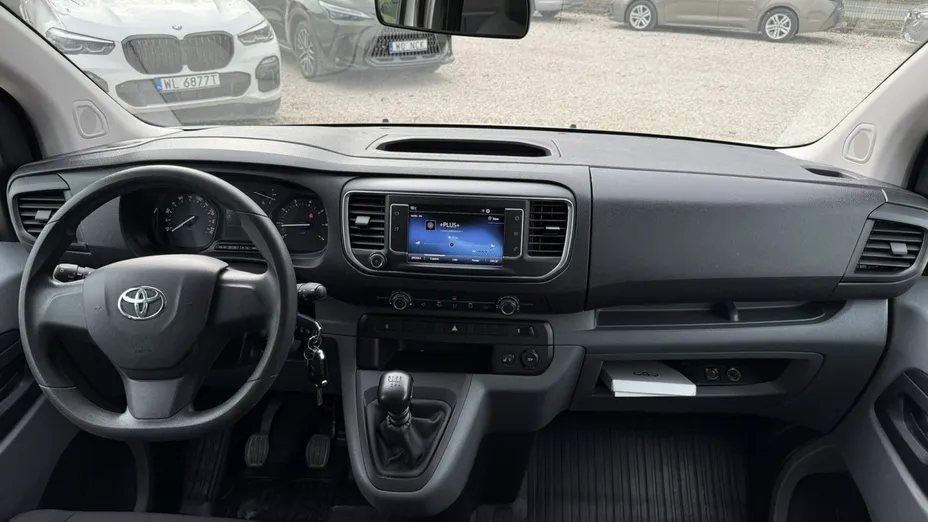 TOYOTA Proace Verso -