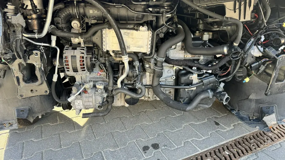 VOLKSWAGEN Tiguan -