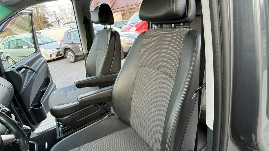 MERCEDES-BENZ Viano -