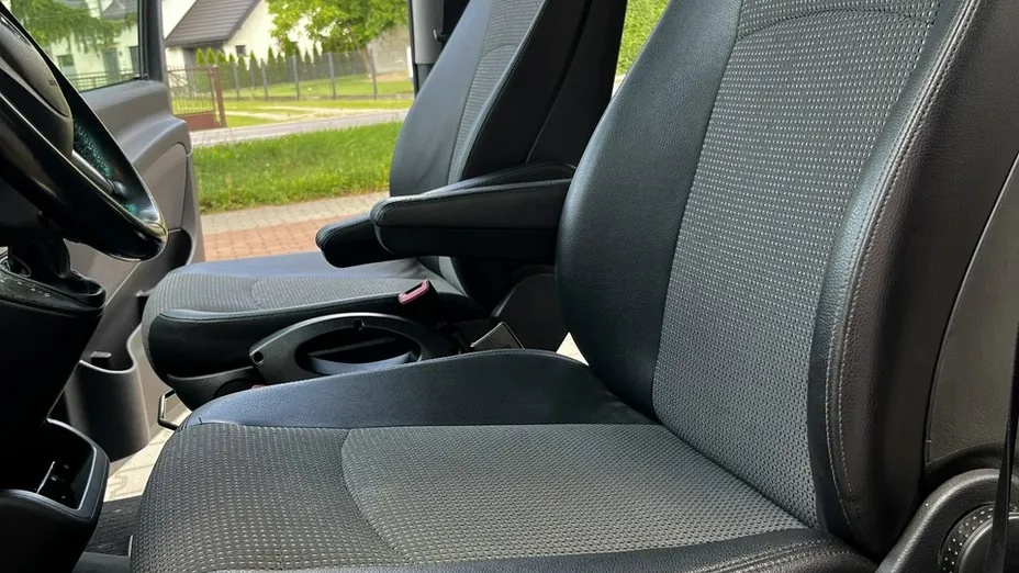 MERCEDES-BENZ Viano -