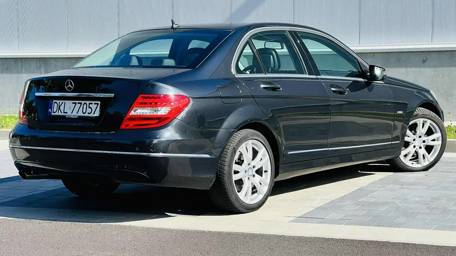 MERCEDES-BENZ C Klasa -