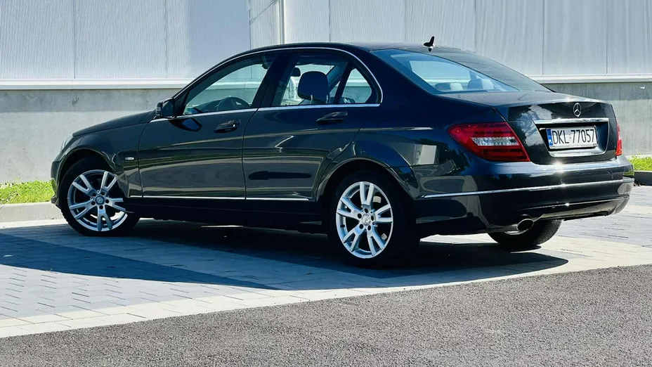 MERCEDES-BENZ C Klasa -