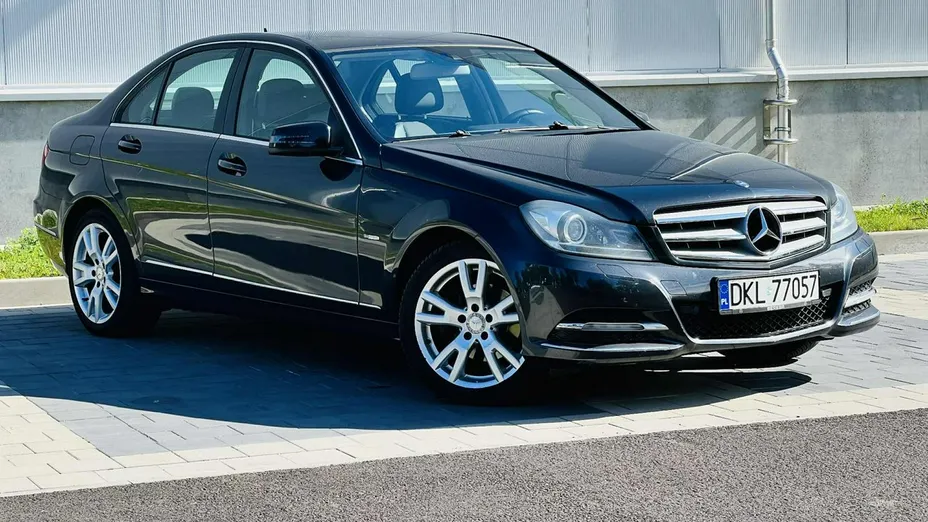 MERCEDES-BENZ C Klasa -