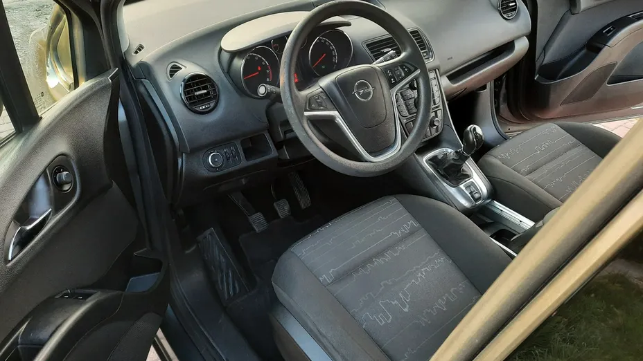 OPEL Meriva -