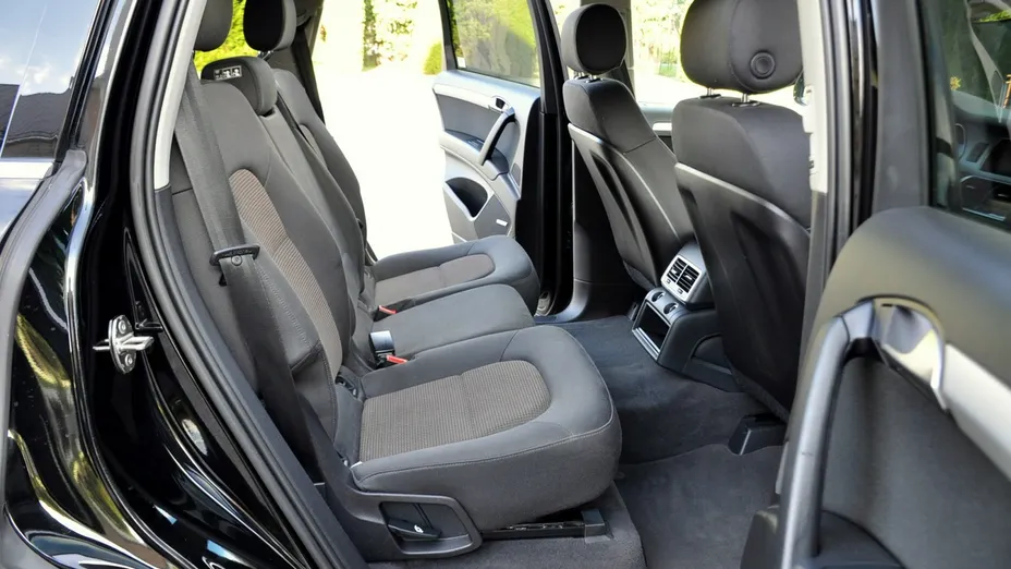 AUDI Q7 -