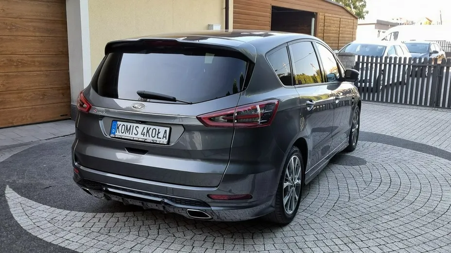 FORD S-MAX -