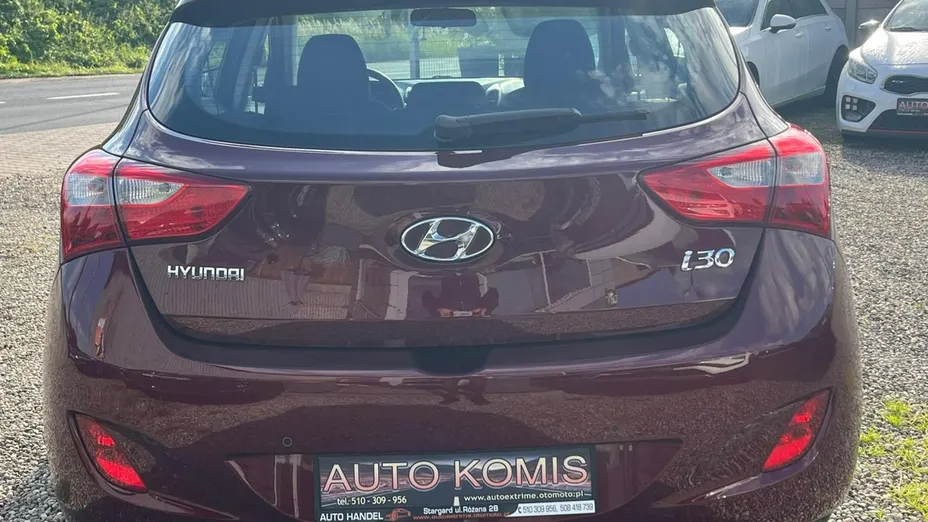 HYUNDAI i30 -