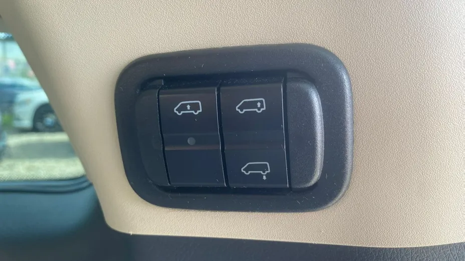 MERCEDES-BENZ Viano -