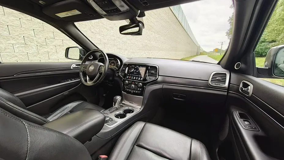 JEEP Grand Cherokee -