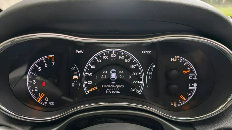 JEEP Grand Cherokee -