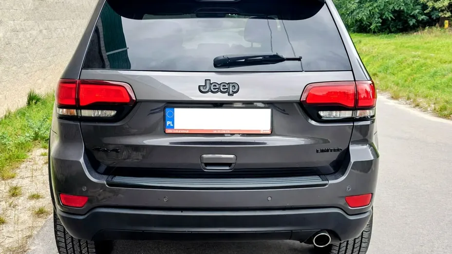 JEEP Grand Cherokee -