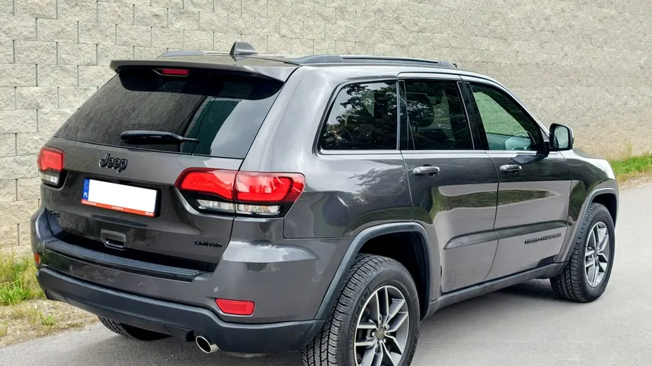 JEEP Grand Cherokee -