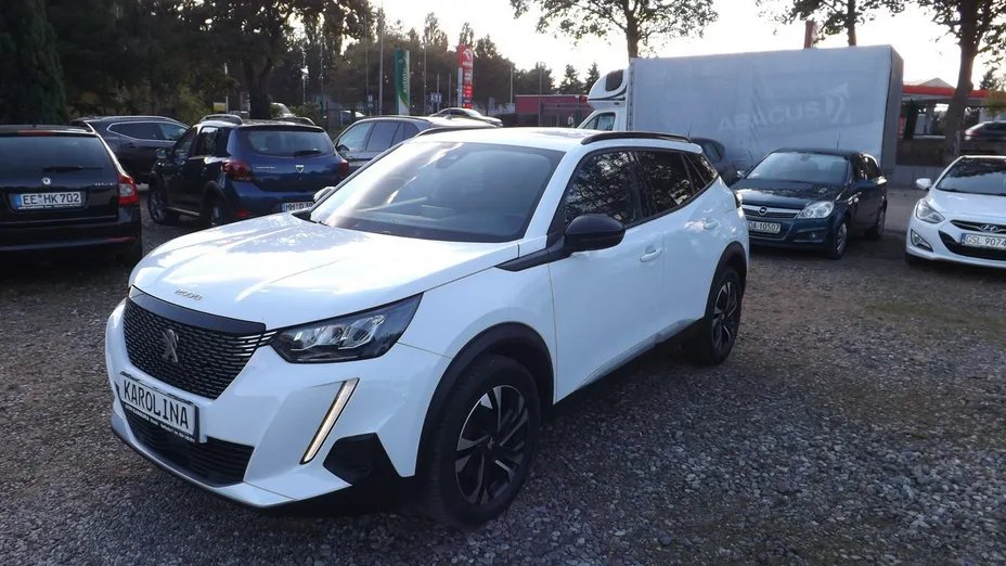 PEUGEOT 2008 -