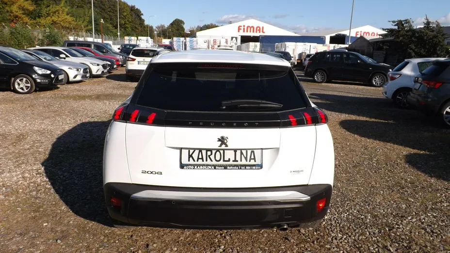 PEUGEOT 2008 -
