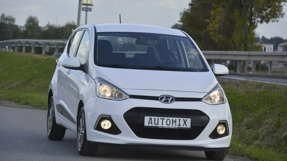 HYUNDAI i10 -