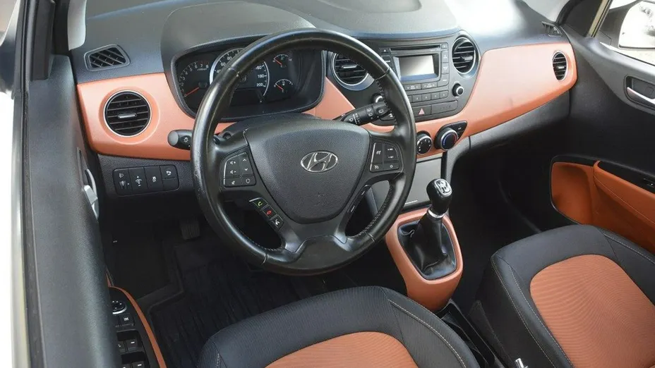 HYUNDAI i10 -
