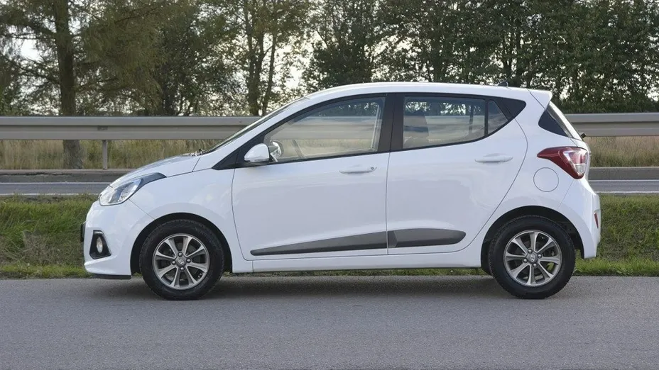 HYUNDAI i10 -