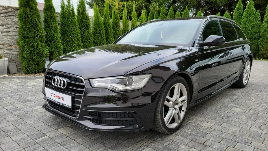 AUDI A6 -