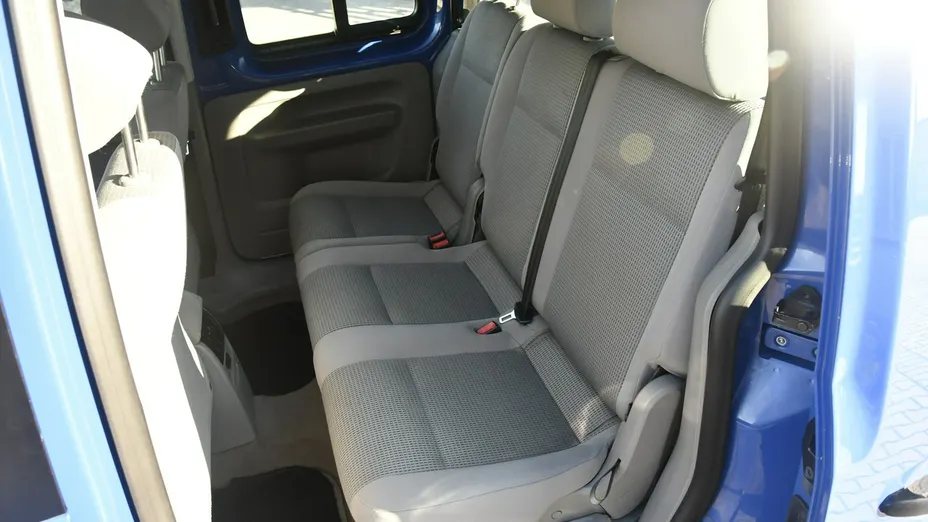 VOLKSWAGEN Caddy -