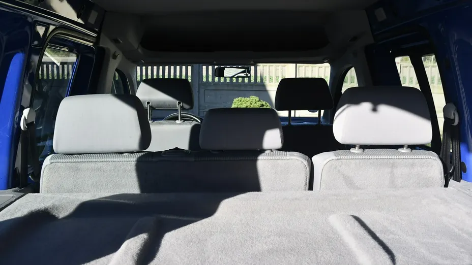VOLKSWAGEN Caddy -